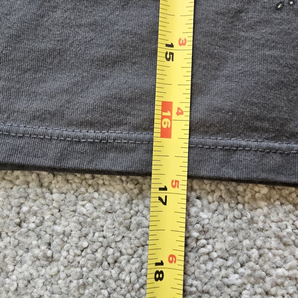 Def Leppard Cropped Tee, Small - Picture 9 of 10